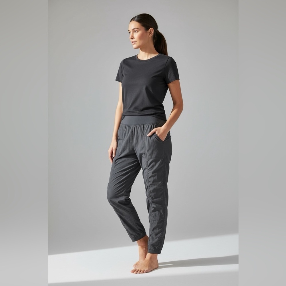 Lululemon - Pull On Joggers